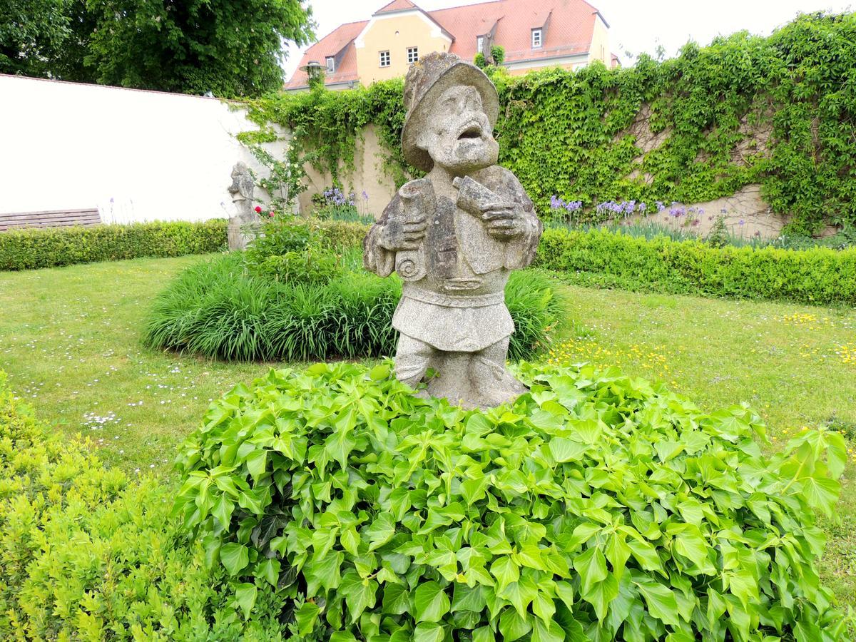 Gaestehaus Maelzerei Auf Schloss Neuburg Am Inn Neuburg am Inn Exterior foto
